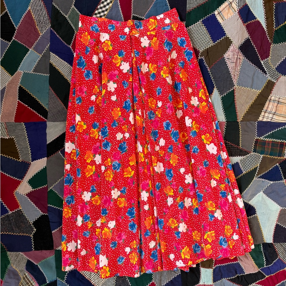 Simon Chang Vibrant Floral Skirt